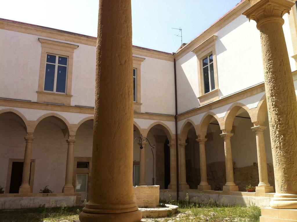 Filinona Apartment Modica Exterior photo